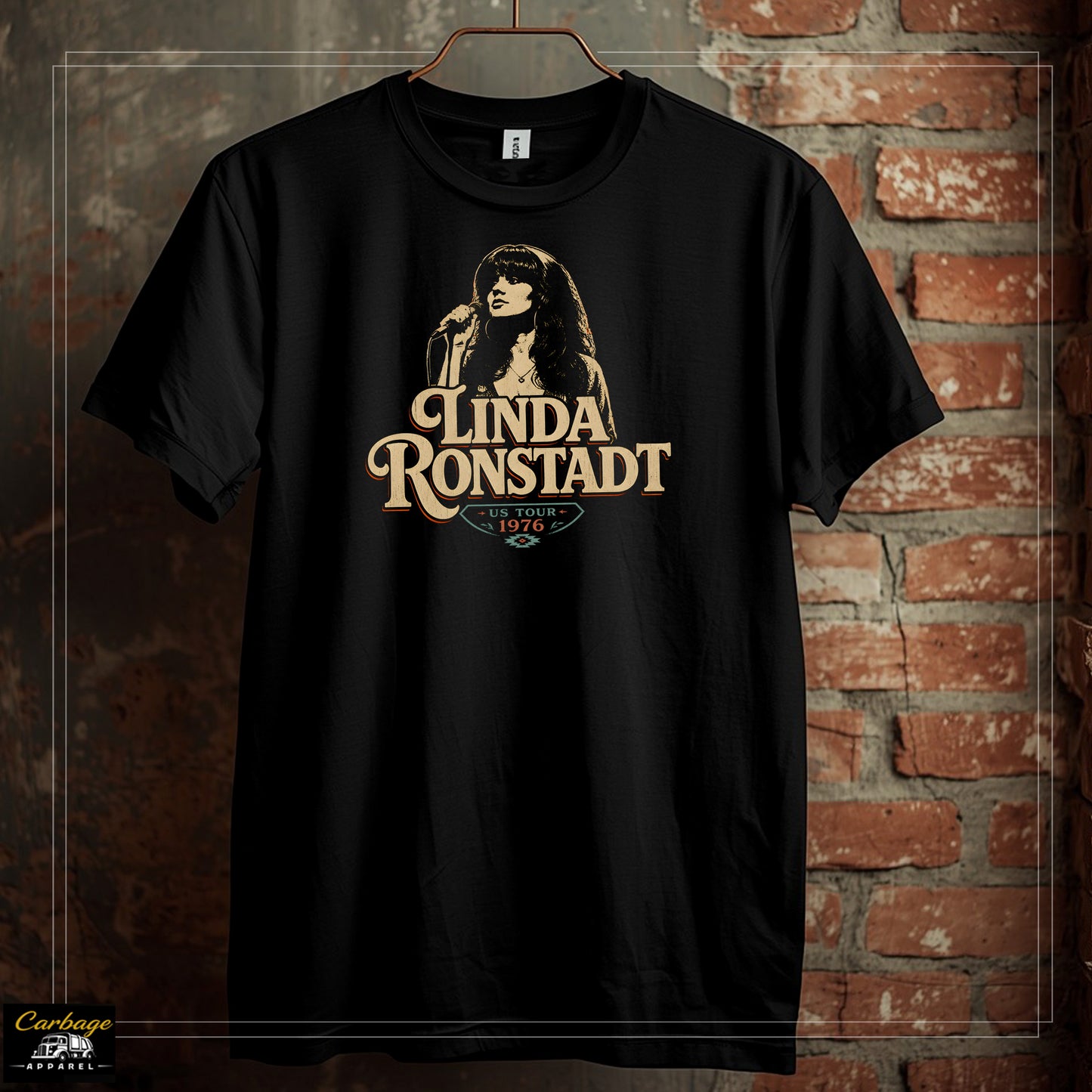 Linda Ronstadt short sleeve crew t-shirt,1977 bootleg style